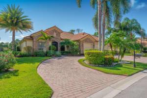 3275 NW Stoney Creek Ave, Jensen Beach, FL 34957, Sold 10/02/24