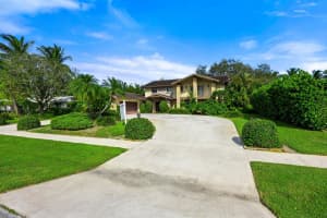 868 Country Club Drive, North Palm Beach, FL 33408 Sold 02/12/25
