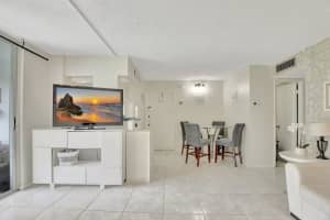 400 SE 10th Street 210, Deerfield Beach, FL 33441 Sold 02/25/25