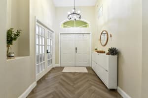 112 Cocoplum Circle, Royal Palm Beach, FL 33411 Sold 01/16/25