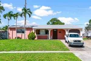 1325 SW 1st Terrace, Deerfield Beach, FL 33441 Sold 04/10/25