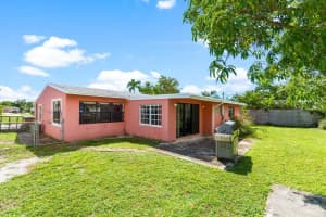 1325 SW 1st Terrace, Deerfield Beach, FL 33441 Sold 04/10/25