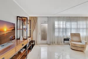 107 Fanshaw C, Boca Raton, FL 33434 Sold 03/31/25