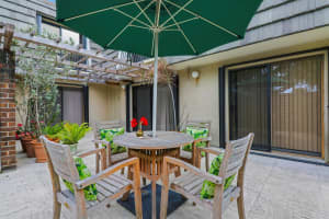 627 6th Terrace, Palm Beach Gardens, FL 33418 Sold 03/28/25