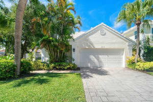 16 Blenheim Court, Palm Beach Gardens, FL 33418 Sold 11/15/24