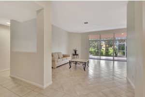 108 Egret Circle, Greenacres, FL 33413 Sold 11/26/24