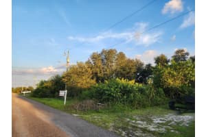 2613 57th Street, Lehigh Acres, FL 33971 - MLS#R11026174