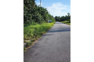 539 Osage Avenue, Lehigh Acres, FL 33974 - MLS#R11026183