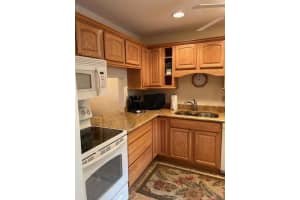 409 Lake Helen Drive, West Palm Beach, FL 33411 Sold 12/10/24