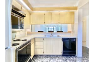 501 Seafarer Circle 204, Jupiter, FL 33477 Sold 02/07/25
