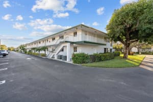 9 Garden Street 206j, Tequesta, FL 33469 Sold 12/27/24