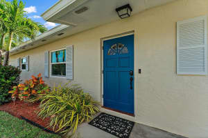 1110 NE Crescent Street, Jensen Beach, FL 34957 Sold 01/23/25
