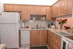 2721 N Garden Drive 103, Lake Worth, FL 33461 Sold 04/03/25