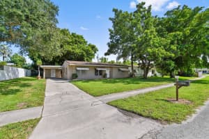 1514 Lee Court, Lake Worth, FL 33461 Sold 02/14/25