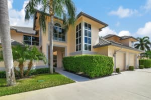 202 Orange Tree Drive, Atlantis, FL 33462 Sold 01/16/25