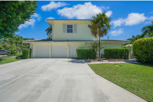 518 Gardenia Terrace, Delray Beach, FL 33444 Sold 01/14/25