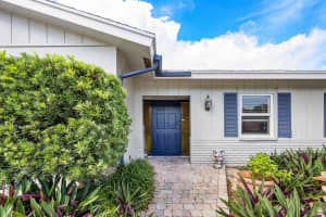 2001 Sharon Street, Boca Raton, FL 33486 Sold 01/08/25