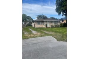 1904 Rosarita Avenue, Fort Pierce, FL 34946 Sold 11/04/24