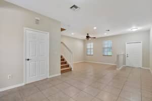 195 E Thatch Palm Circle, Jupiter, FL 33458 Sold 11/21/24