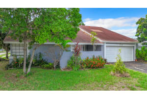 5701 NW 54 Way, Tamarac, FL 33319 Sold 12/30/24