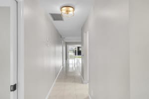 1540 NW 18th Avenue 101, Delray Beach, FL 33445 Sold 02/12/25