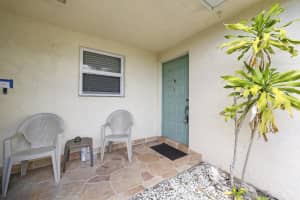 5162 Lakefront Boulevard B, Delray Beach, FL 33484 Sold 01/17/25
