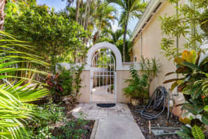 9023 Baybury, West Palm Beach, FL 33411 - MLS#R11026847