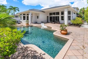 8060 Valhalla Drive, Delray Beach, FL 33446 Sold 12/03/24