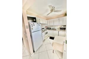 81 Preston B, Boca Raton, FL 33434 Sold 02/07/25