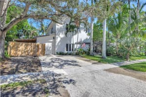1301 NW 4th Street, Boca Raton, FL 33486 Sold 02/24/25