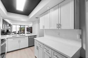 18 Royal Palm Way 304, Boca Raton, FL 33432 Sold 02/10/25