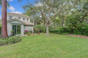 638 Moondancer Court, Palm Beach Gardens, FL 33410 Sold 02/10/25