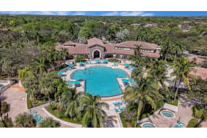 638 Moondancer Court, Palm Beach Gardens, FL 33410 Sold 02/10/25