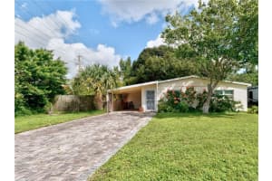 2624 2nd Street SW, Vero Beach, FL 32962 Sold 10/28/24