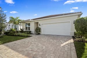 9765 SW Meridian Way, Stuart, FL 34997 - MLS#R11027101