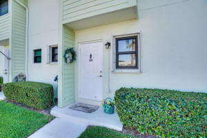 9427 S Ocean Drive 60, Jensen Beach, FL 34957 Sold 07/15/25