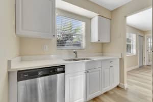 214 NW 7th Avenue, Delray Beach, FL 33444 - MLS#R11027136