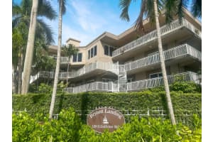 129 S Golfview Road 5, Lake Worth Beach, FL 33460 Sold 02/28/25