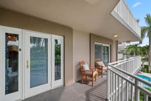 129 S Golfview Road 5, Lake Worth Beach, FL 33460 Sold 02/28/25
