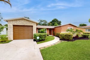 224 Superior Place, West Palm Beach, FL 33409 Sold 02/26/25