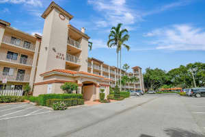 6149 Pointe Regal Circle 407 (Ph-7), Delray Beach, FL 33484 Sold 12/27/24