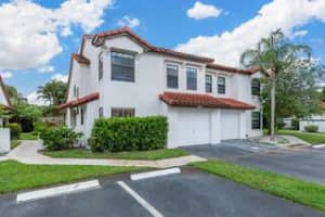 13483 Fountain View Boulevard, Wellington, FL 33414 Sold 01/01/25