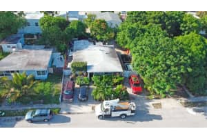 433 Kern Street, West Palm Beach, FL 33405 Sold 04/03/25