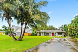 5180 Canal Drive, Lake Worth, FL 33463 Sold 11/22/24
