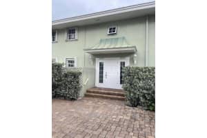 5500 Old Ocean Boulevard 104, Ocean Ridge, FL 33435 Sold 12/30/24