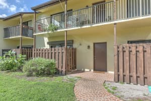 2050 Oleander Boulevard 8104, Fort Pierce, FL 34950 - MLS#R11027477