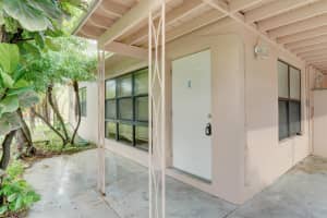 233 SW 7th Avenue, Boynton Beach, FL 33435 Sold 10/31/24