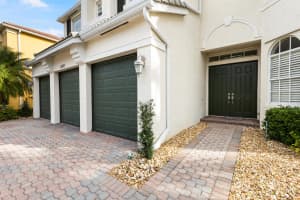 11471 SW Hillcrest Circle, Port Saint Lucie, FL 34987 Sold 09/05/25