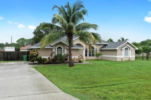 101 SW Hawthorne Circle, Port Saint Lucie, FL 34953 Sold 11/12/24
