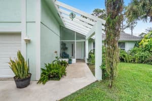 14194 82nd Lane N, Loxahatchee, FL 33470 Sold 11/25/24